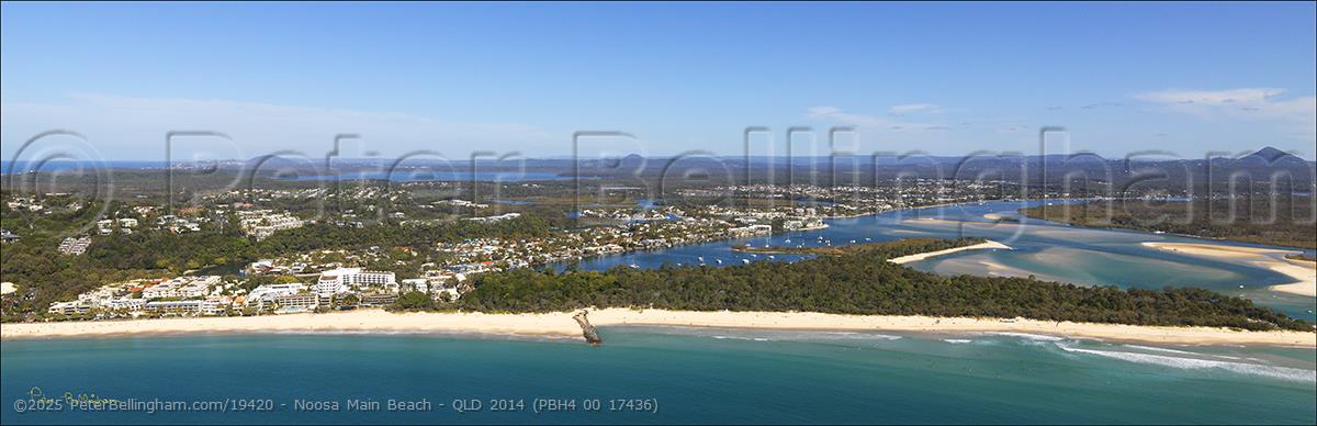 Peter Bellingham Photography Noosa Main Beach - QLD 2014 (PBH4 00 17436)